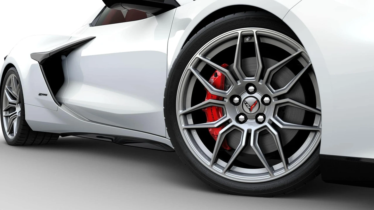 2027 Chevrolet Corvette C8 Grand Sport - Image 7 of 12