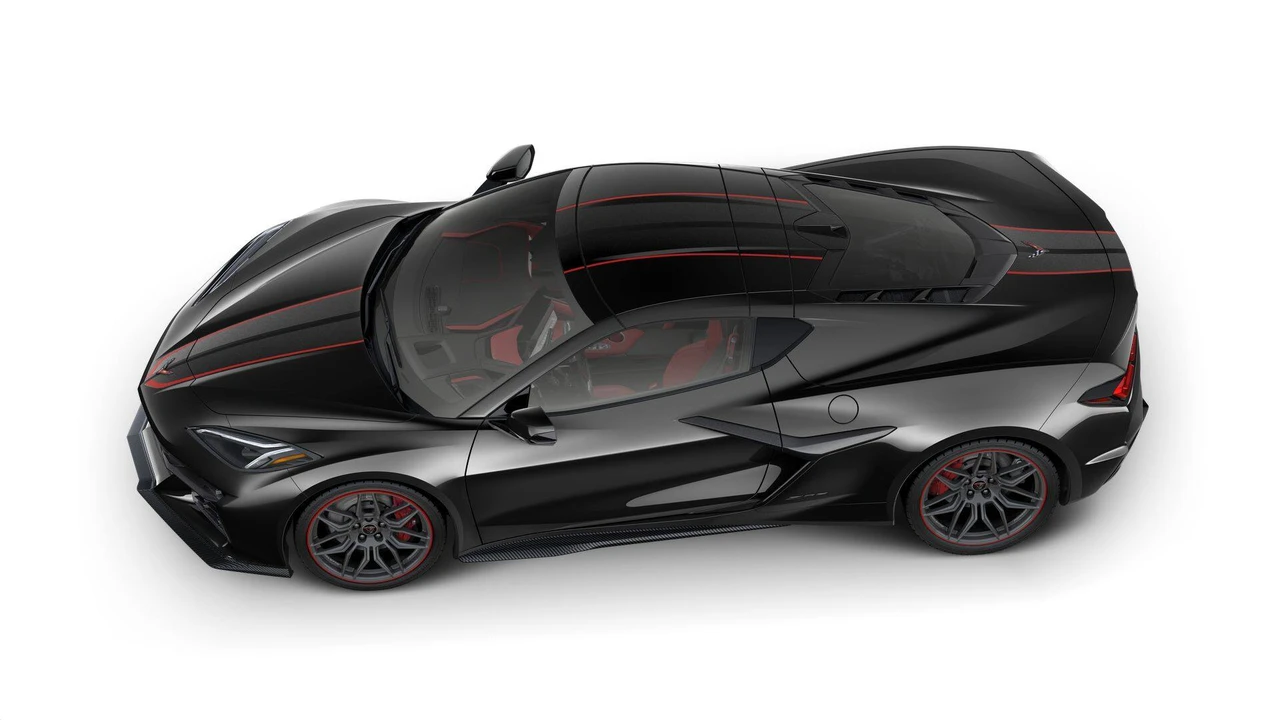 2027 Chevrolet Corvette C8 Z06 - Image 7 of 11