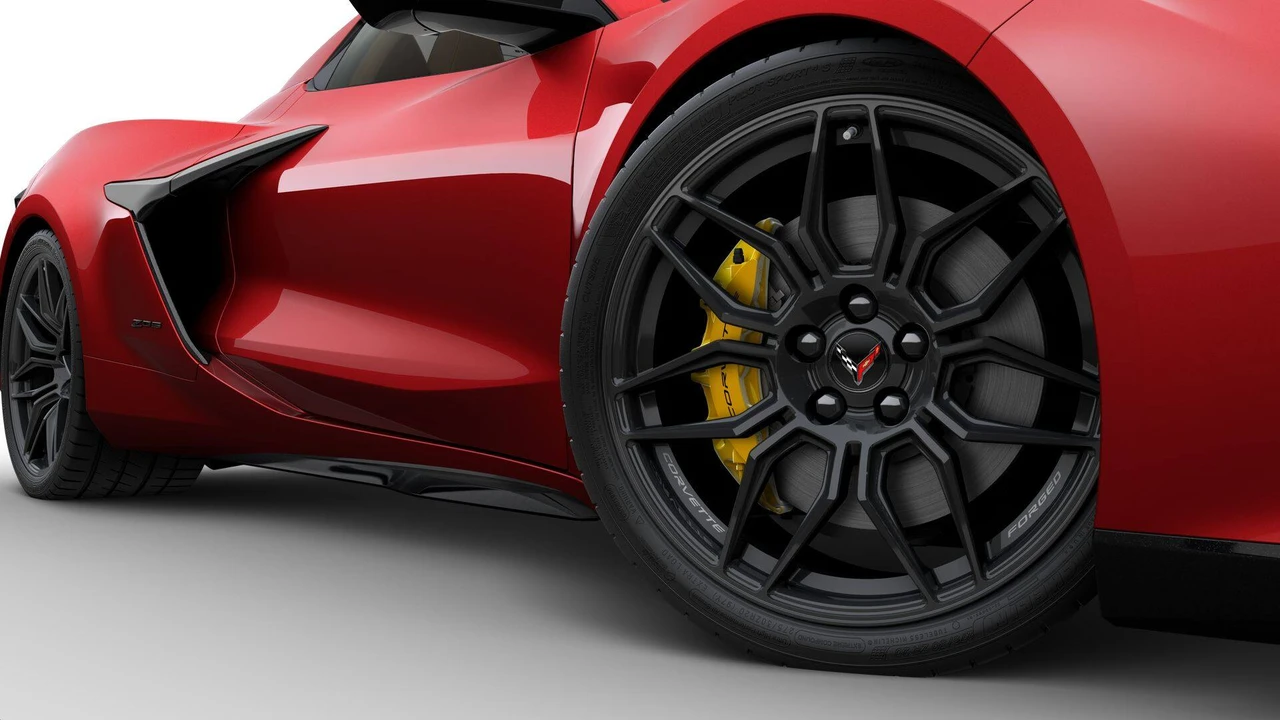 2027 Chevrolet Corvette C8 Z06 - Image 7 of 12