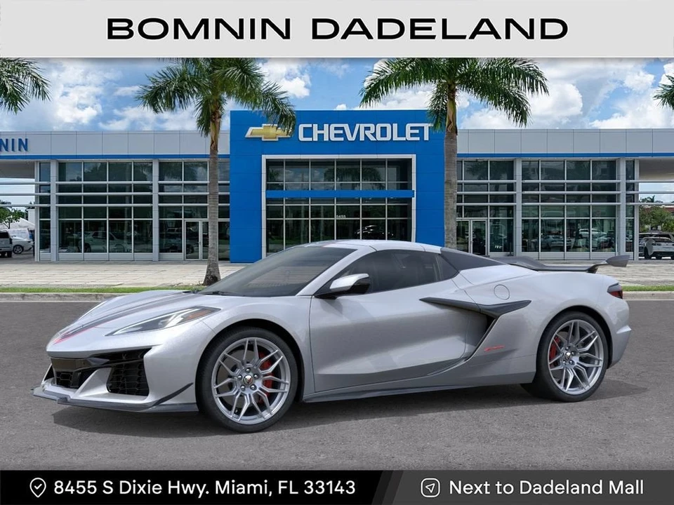 2027 Chevrolet Corvette C8 Z06 - Image 3 of 31