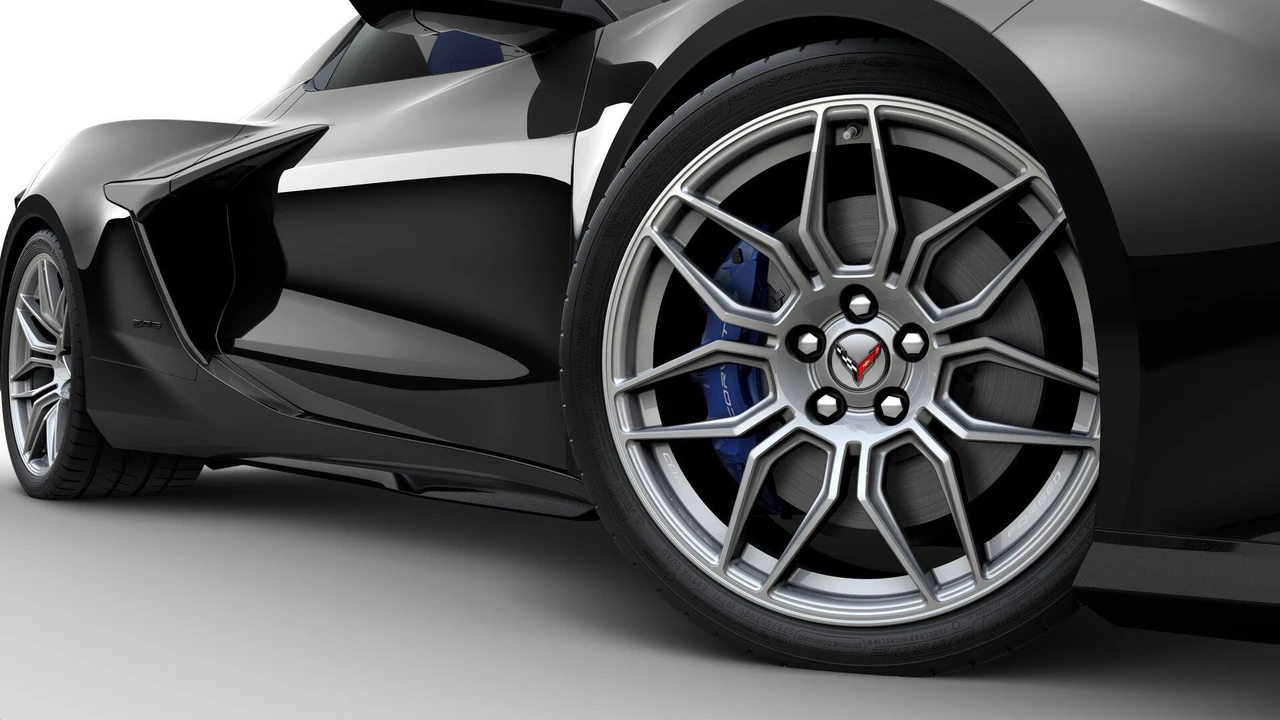 2027 Chevrolet Corvette C8 Z06 - Image 6 of 11