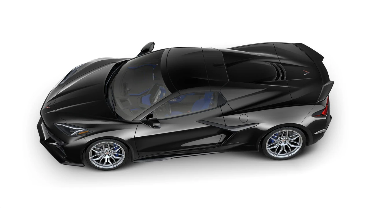 2027 Chevrolet Corvette C8 Z06 - Image 7 of 11