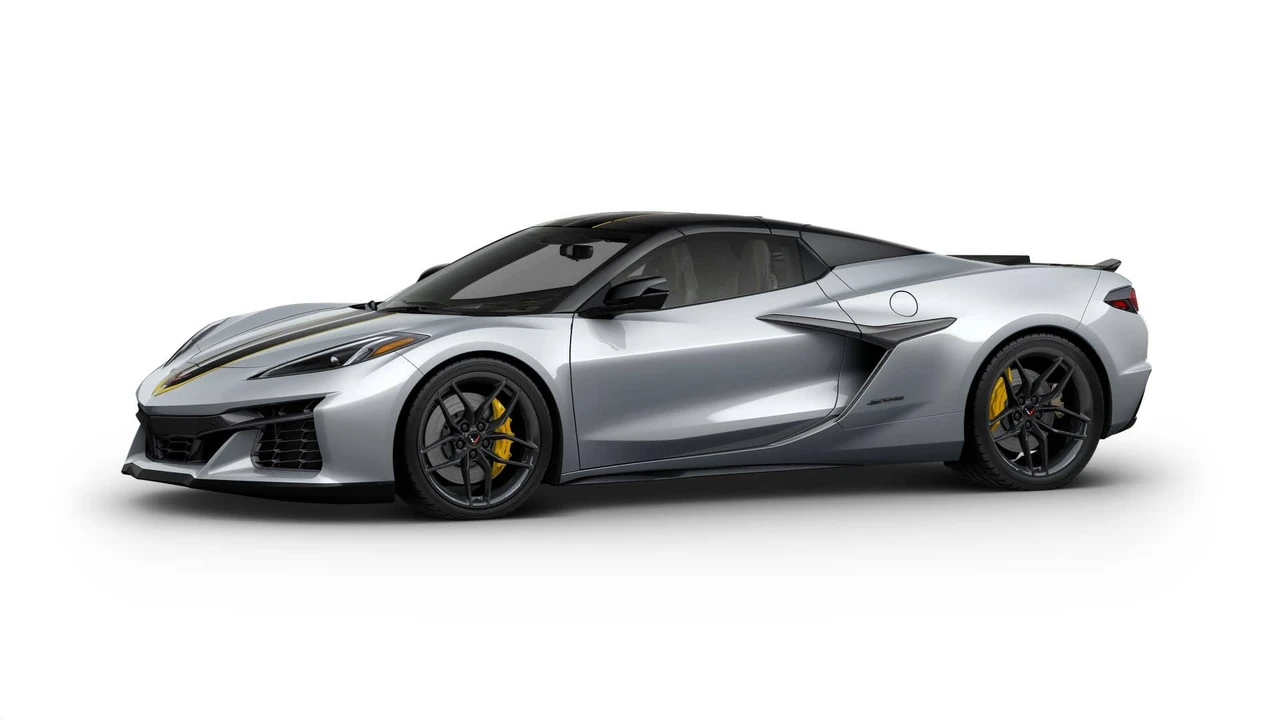 2027 Chevrolet Corvette C8 Z06 - Image 2 of 11