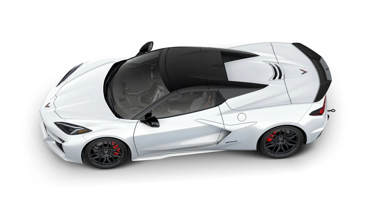 2027 Chevrolet Corvette C8 Z06 - Image 7 of 11