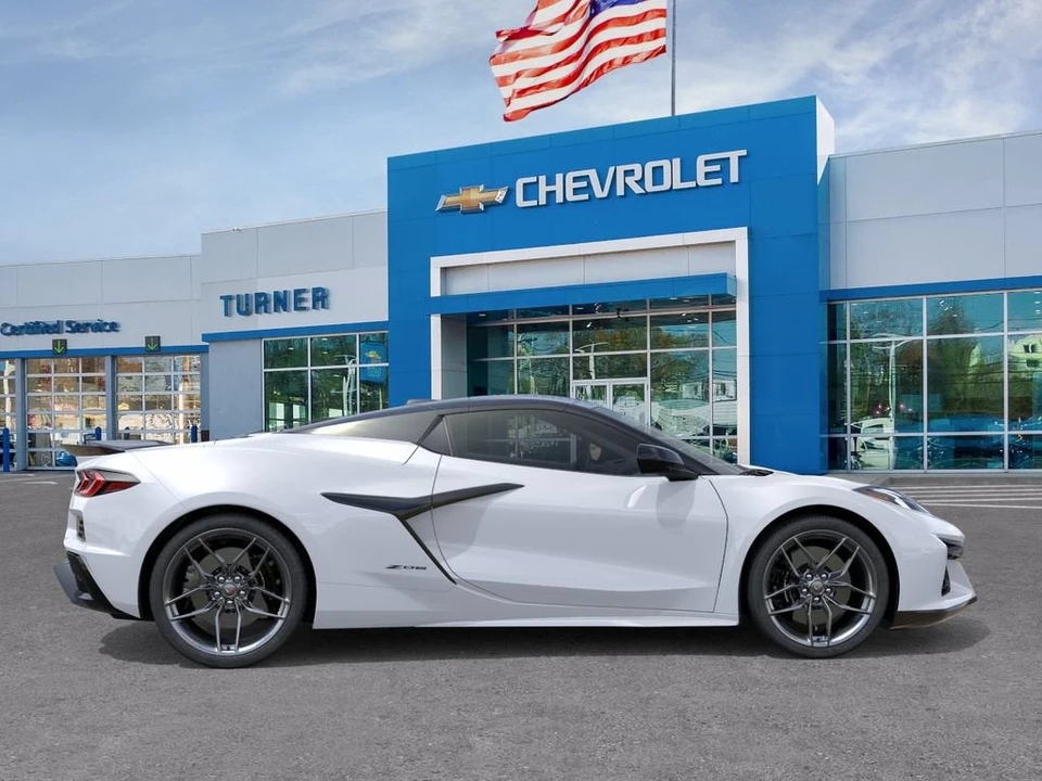 2027 Chevrolet Corvette C8 Grand Sport - Image 5 of 31