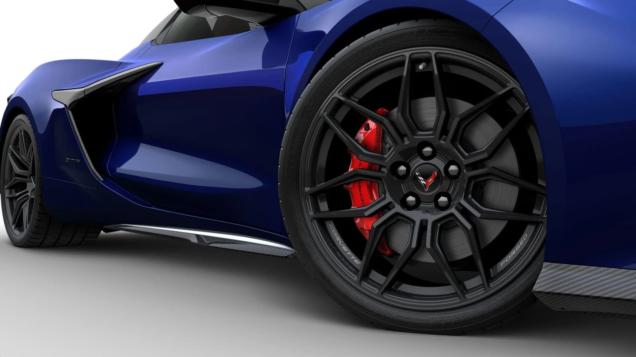 2027 Chevrolet Corvette C8 Z06 - Image 6 of 11