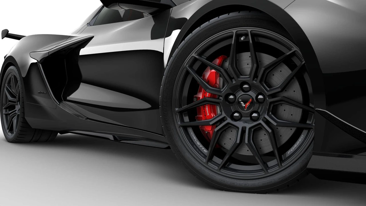 2027 Chevrolet Corvette C8 Z06 - Image 6 of 11