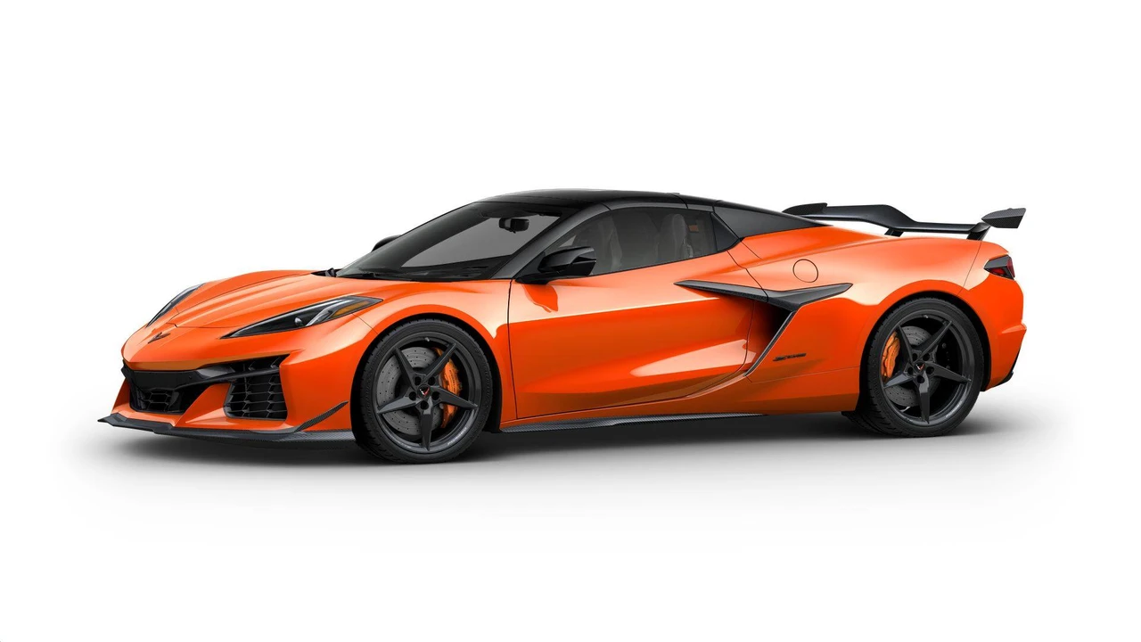 2027 Chevrolet Corvette C8 Grand Sport - Image 2 of 11