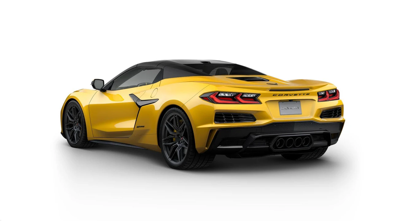 2027 Chevrolet Corvette C8 Z06 - Image 5 of 13