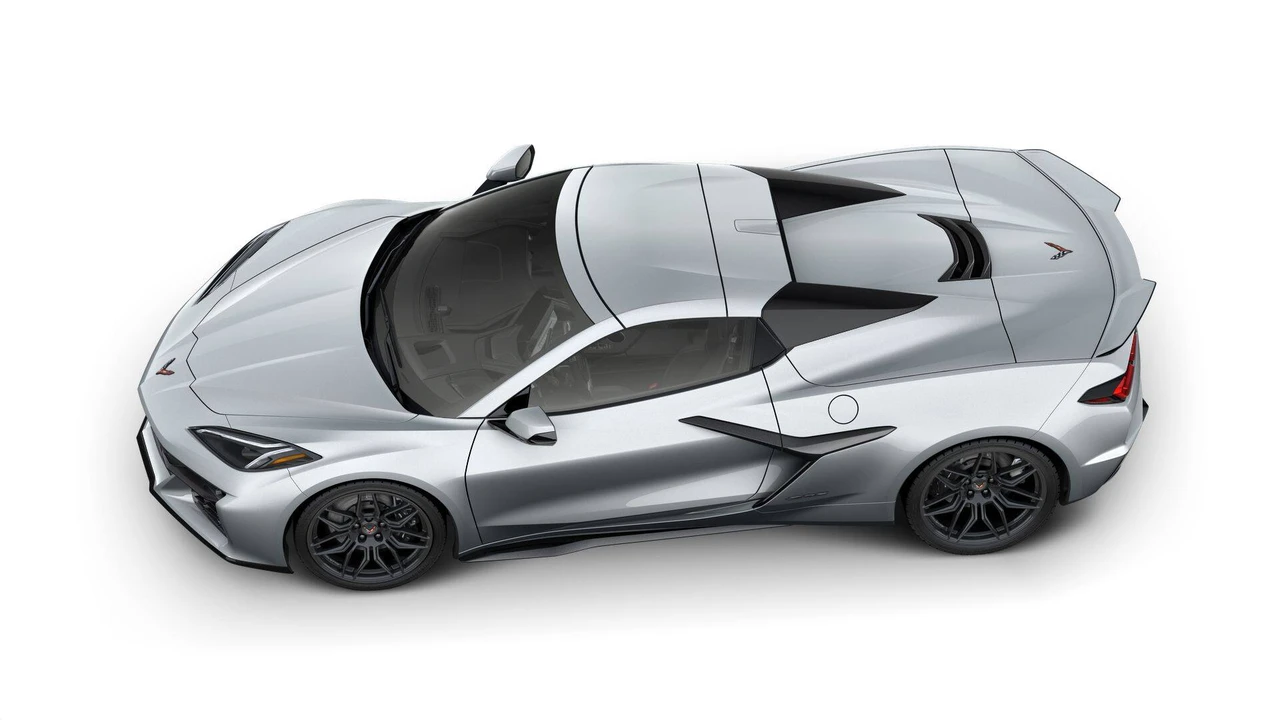 2027 Chevrolet Corvette C8 Z06 - Image 7 of 11