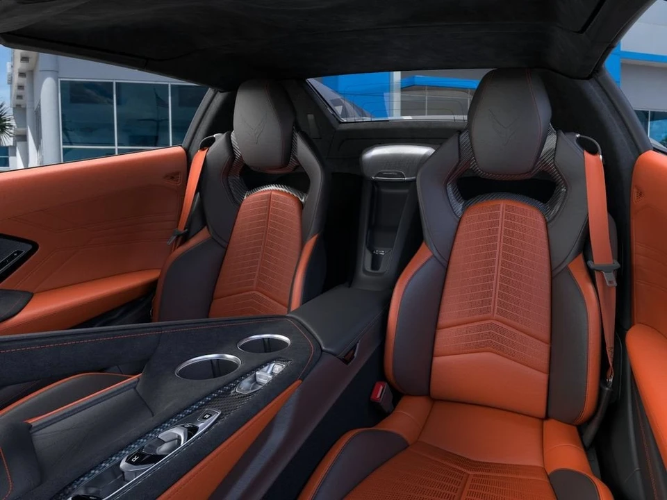 2027 Chevrolet Corvette C8 Z06 - Image 16 of 31
