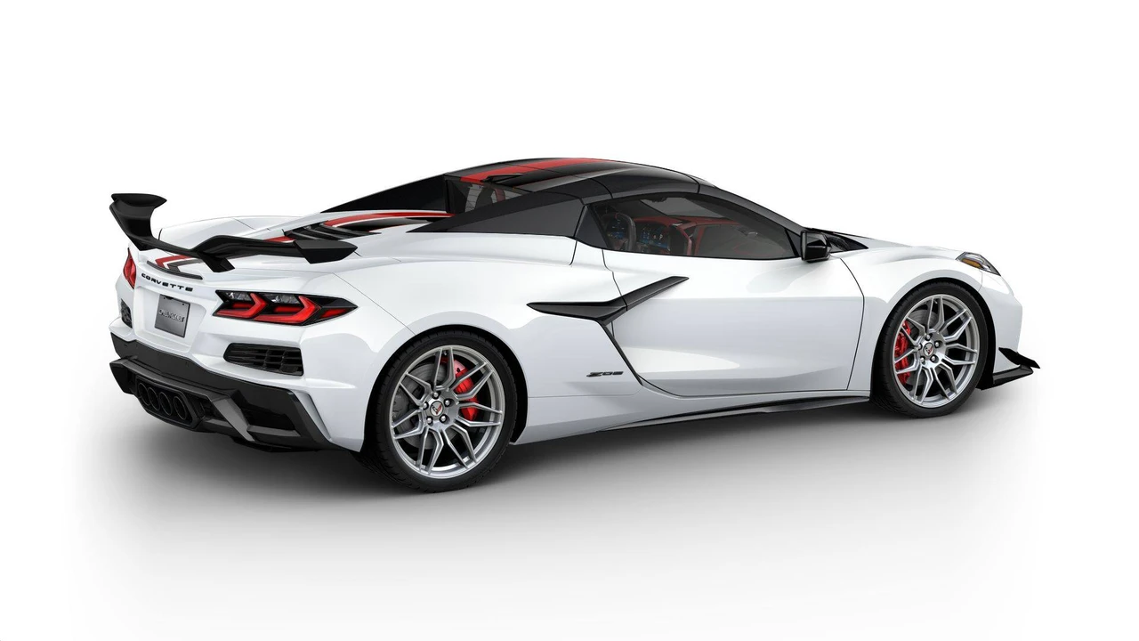 2027 Chevrolet Corvette C8 Z06 - Image 4 of 11