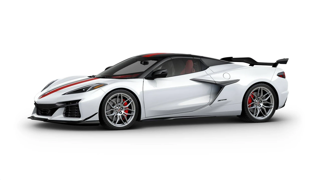 2027 Chevrolet Corvette C8 Z06 - Image 2 of 11