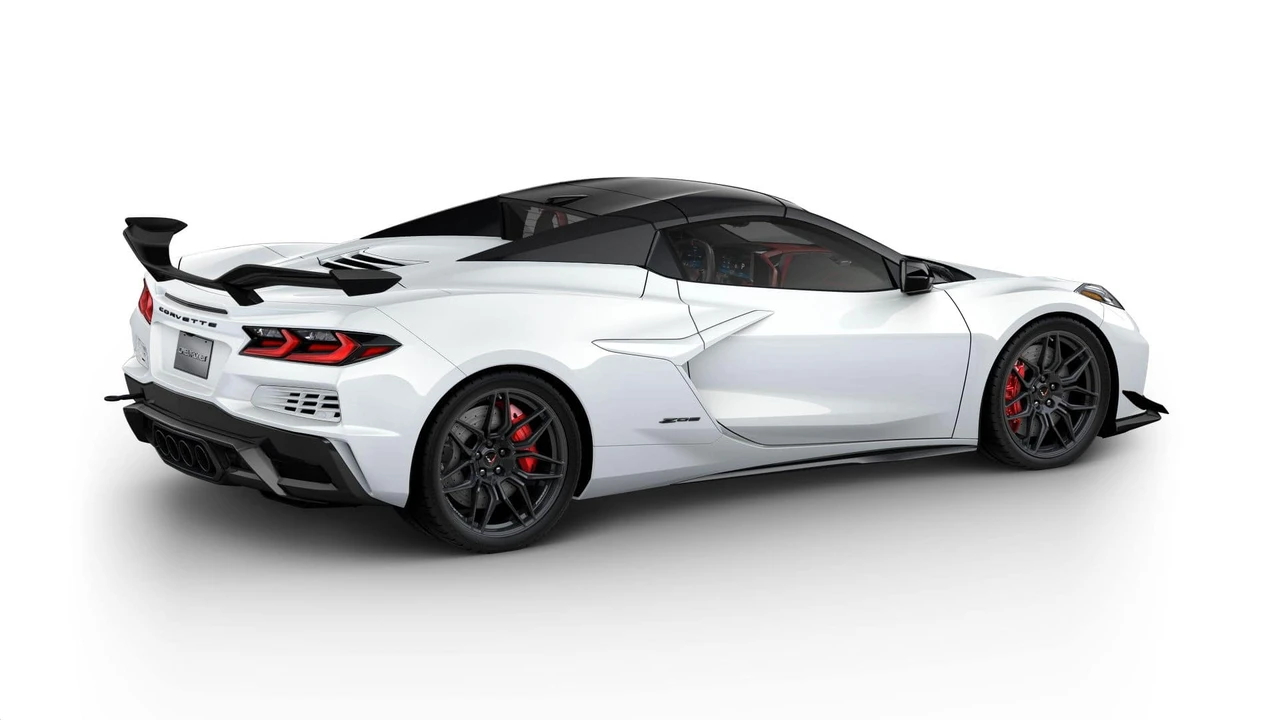2027 Chevrolet Corvette C8 Z06 - Image 4 of 11