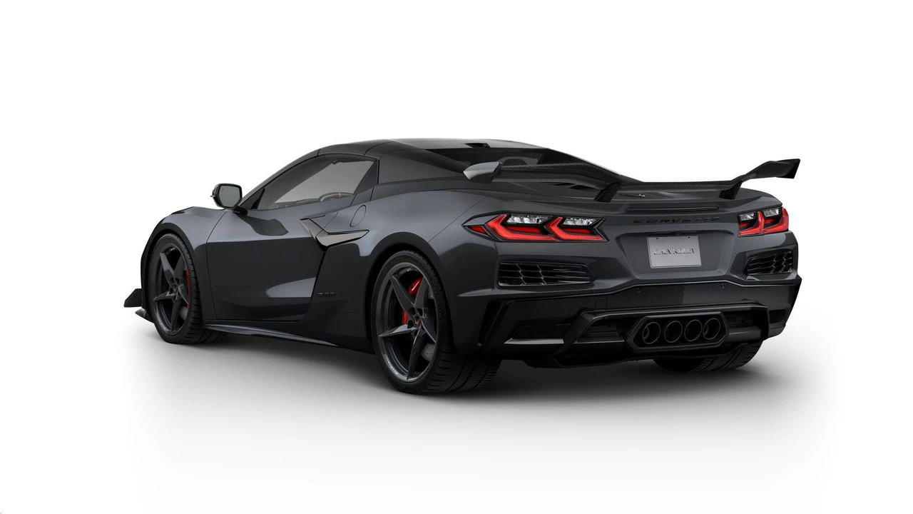 2027 Chevrolet Corvette C8 Z06 - Image 3 of 11