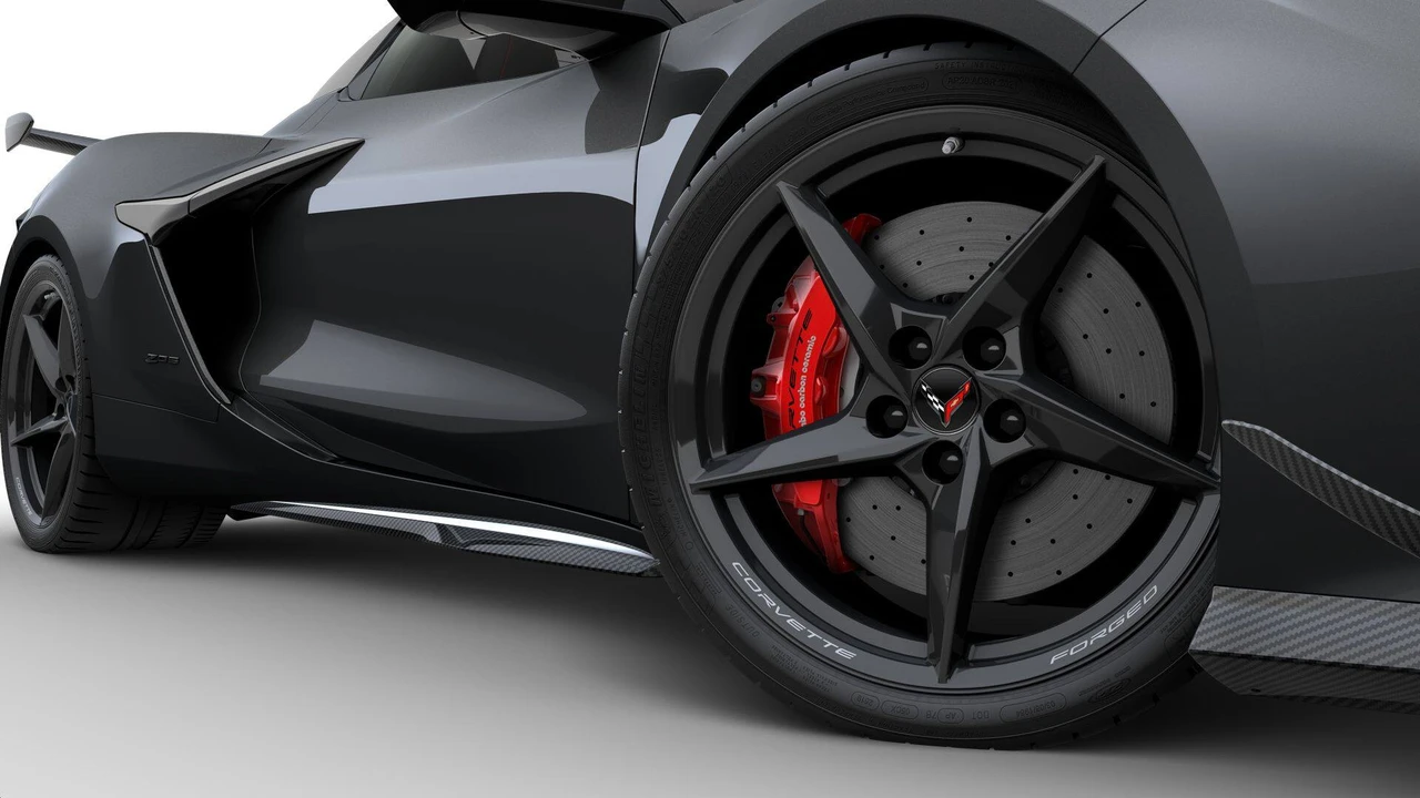 2027 Chevrolet Corvette C8 Z06 - Image 6 of 11