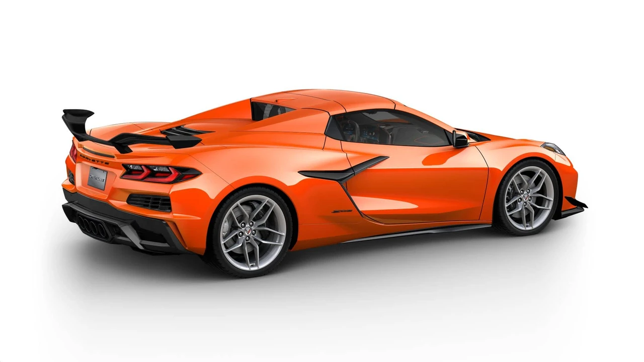 2027 Chevrolet Corvette C8 Z06 - Image 4 of 11