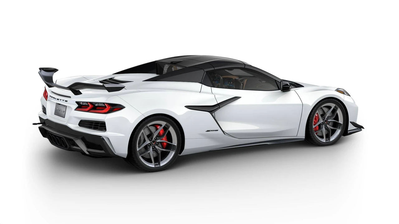 2027 Chevrolet Corvette C8 Z06 - Image 4 of 11