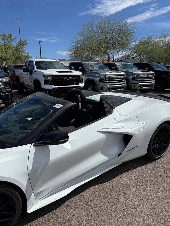 2027 Chevrolet Corvette C8 Z06 - Image 5 of 12
