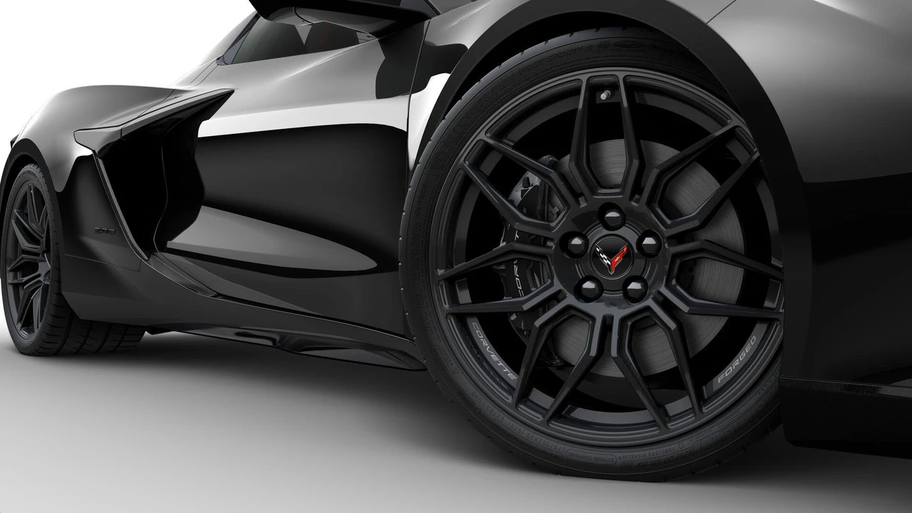 2027 Chevrolet Corvette C8 Z06 - Image 6 of 11