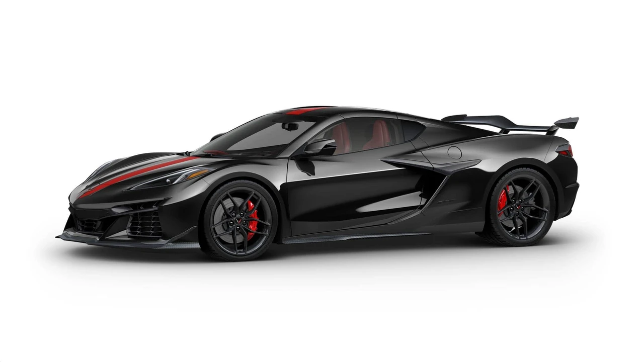 2027 Chevrolet Corvette C8 Grand Sport - Image 2 of 11