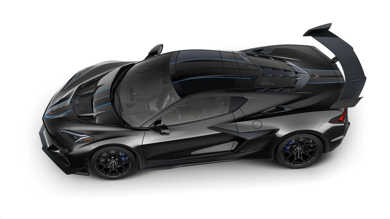 2027 Chevrolet Corvette C8 ZR1 - Image 8 of 12
