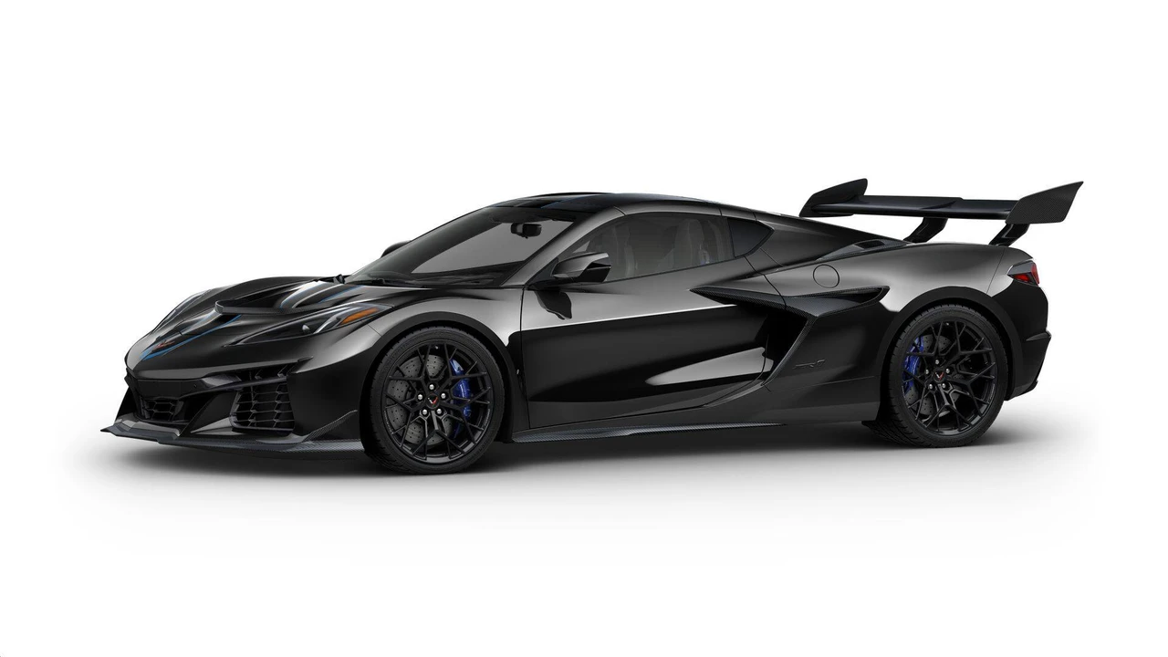 2027 Chevrolet Corvette C8 ZR1 - Image 3 of 12