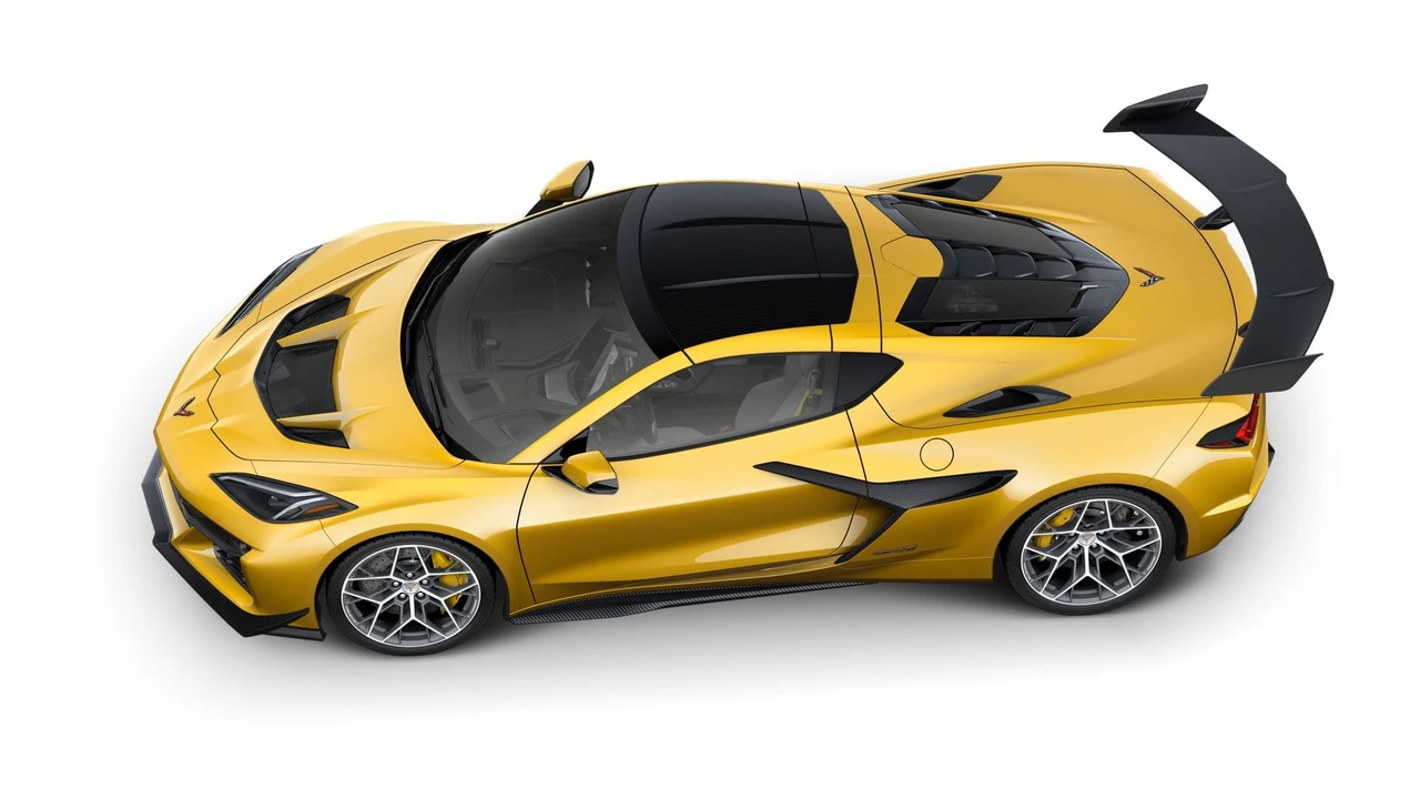 2027 Chevrolet Corvette C8 ZR1 - Image 8 of 12