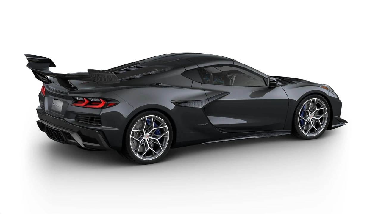 2027 Chevrolet Corvette C8 ZR1 - Image 5 of 12