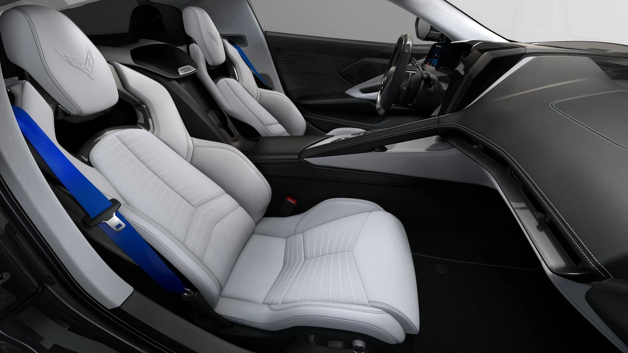 2027 Chevrolet Corvette C8 ZR1 - Image 10 of 12