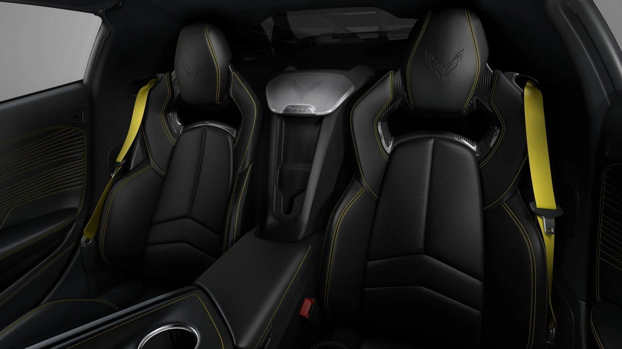 2027 Chevrolet Corvette C8 ZR1 - Image 11 of 11