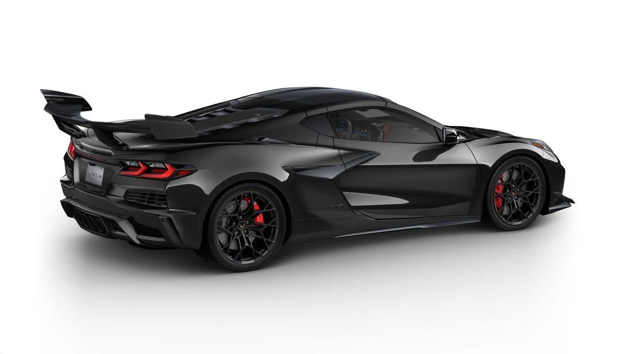 2027 Chevrolet Corvette C8 ZR1 - Image 4 of 11