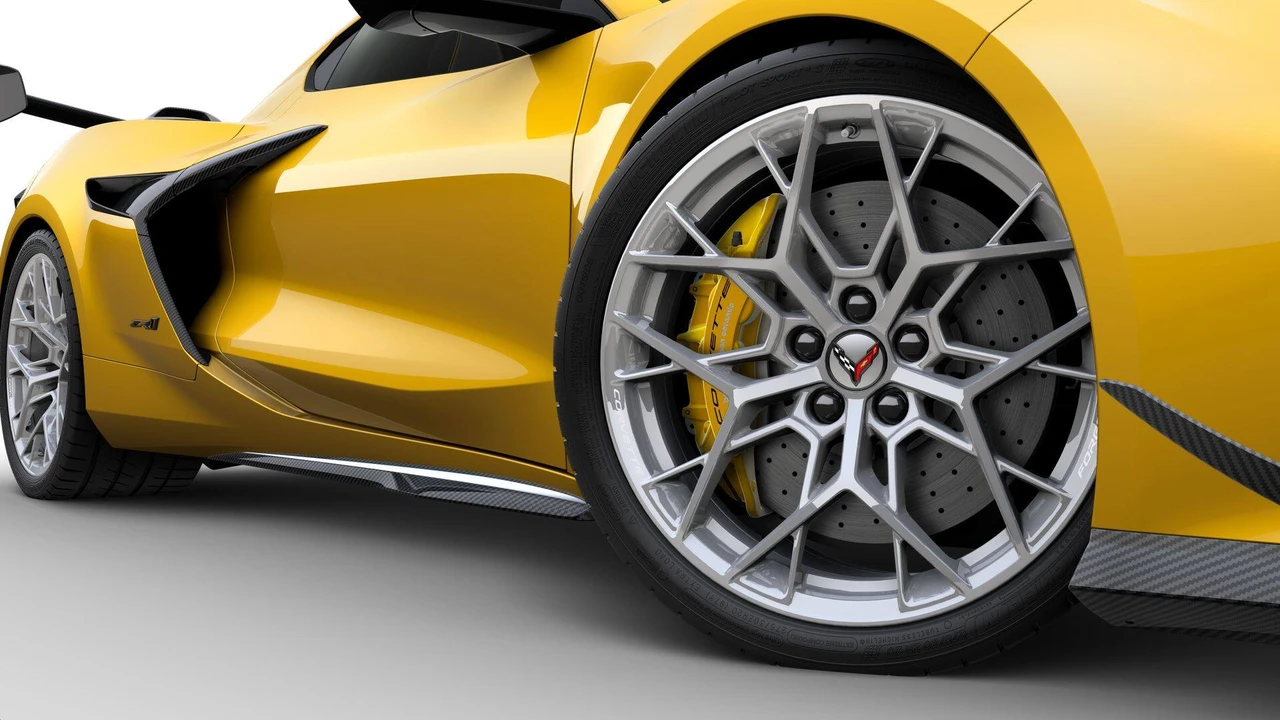 2027 Chevrolet Corvette C8 ZR1 - Image 6 of 11