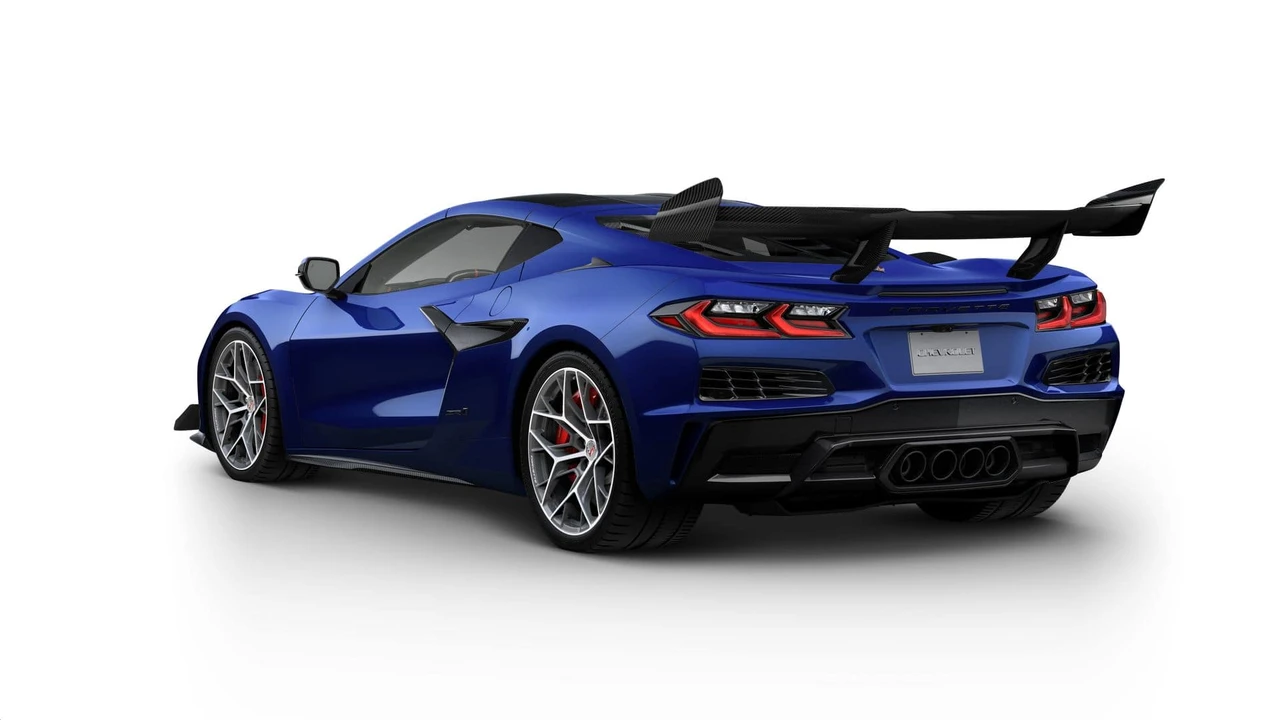 2027 Chevrolet Corvette C8 ZR1 - Image 3 of 11