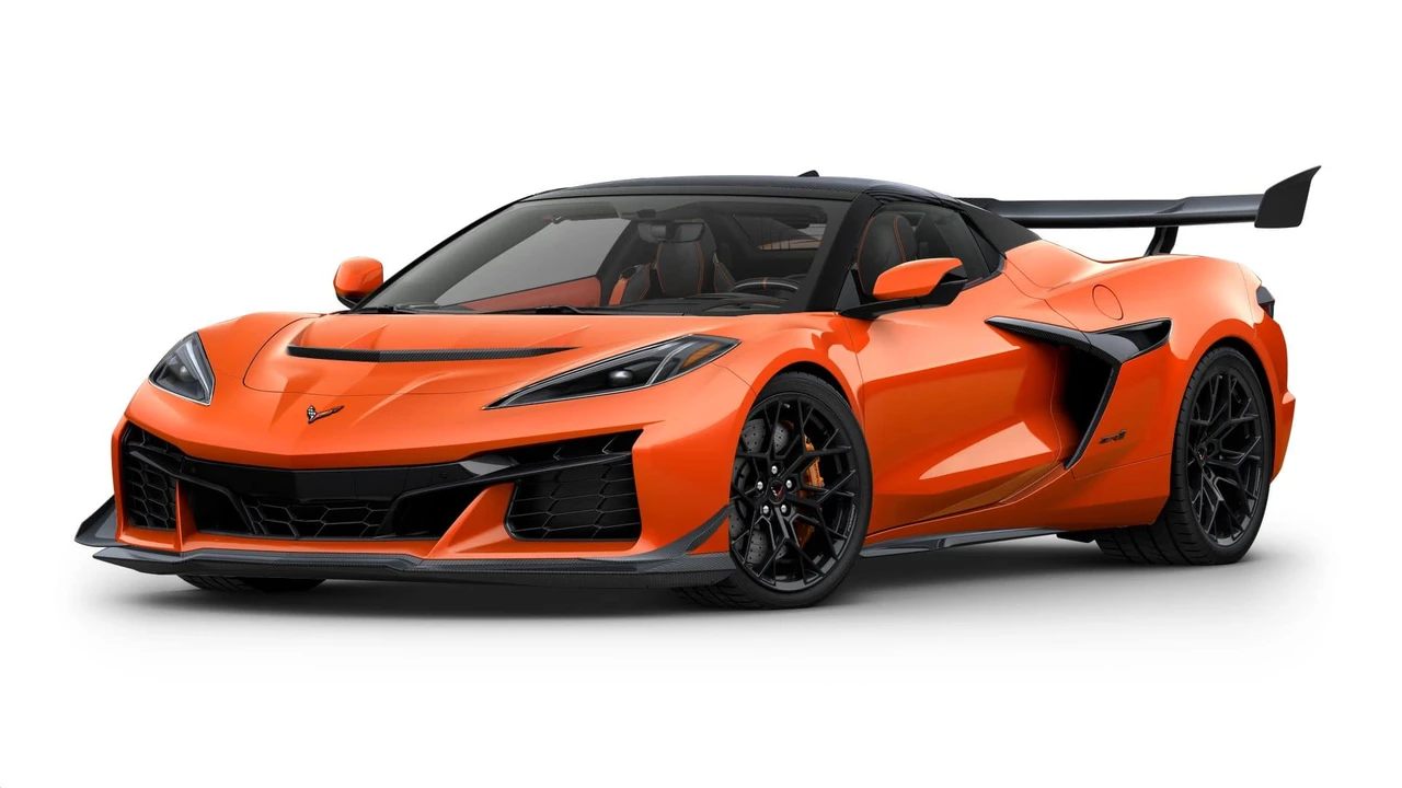2027 Chevrolet Corvette C8 ZR1 - Image 25 of 31