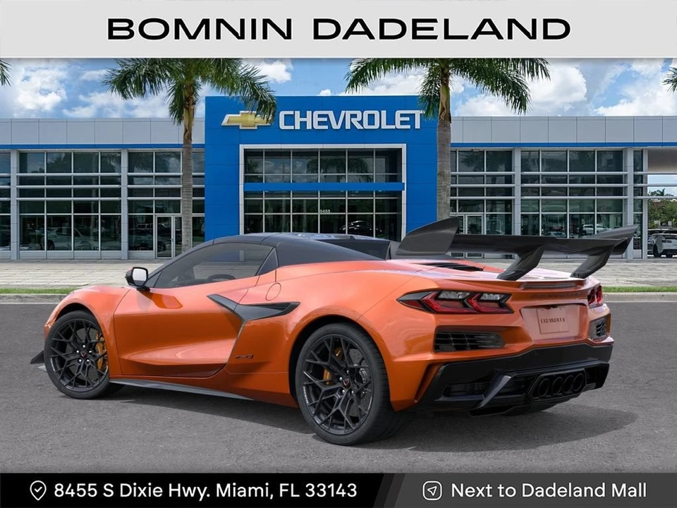 2027 Chevrolet Corvette C8 ZR1 - Image 4 of 31