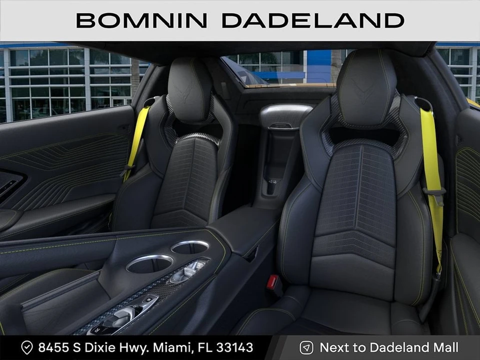 2027 Chevrolet Corvette C8 ZR1 - Image 16 of 31