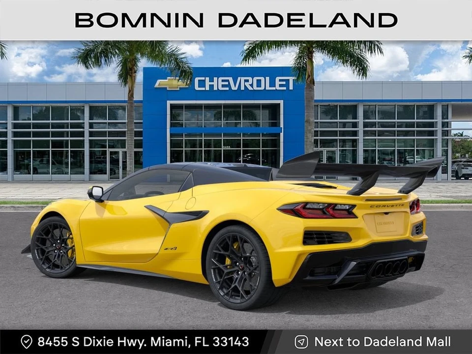 2027 Chevrolet Corvette C8 ZR1 - Image 4 of 31