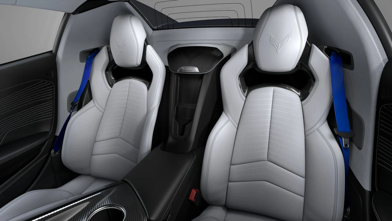 2027 Chevrolet Corvette C8 ZR1 - Image 11 of 11