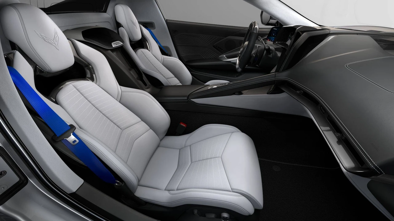 2027 Chevrolet Corvette C8 ZR1 - Image 9 of 11