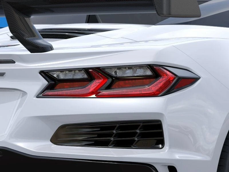 2027 Chevrolet Corvette C8 ZR1 - Image 11 of 31