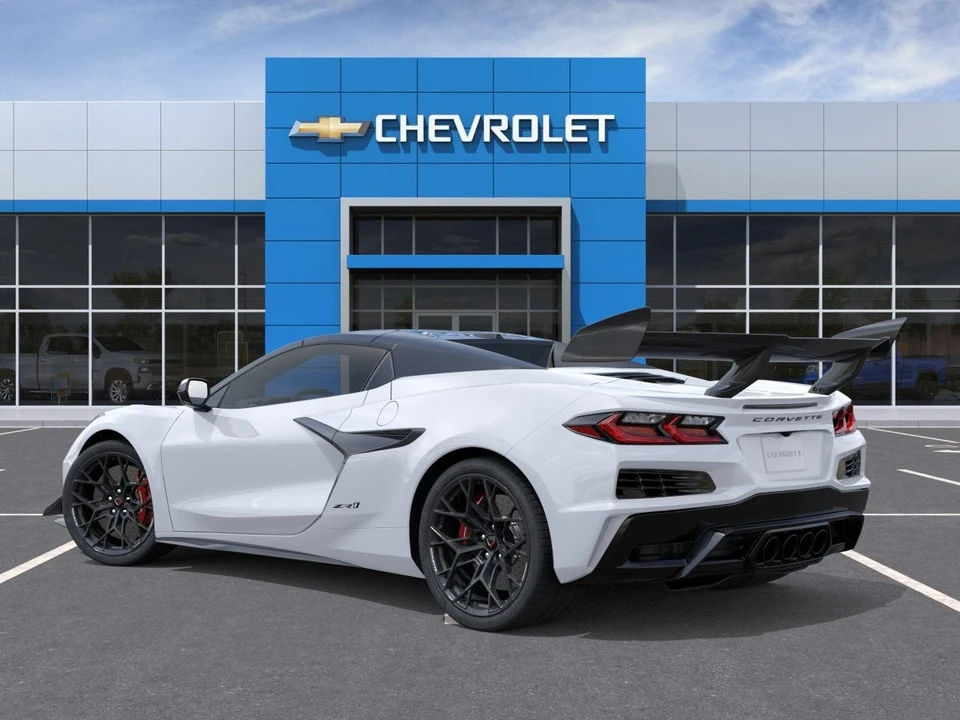 2027 Chevrolet Corvette C8 ZR1 - Image 3 of 31
