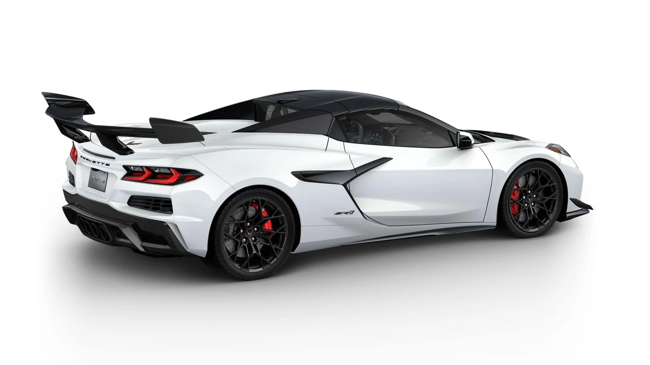 2027 Chevrolet Corvette C8 ZR1 - Image 28 of 31