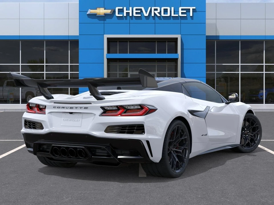 2027 Chevrolet Corvette C8 ZR1 - Image 4 of 31