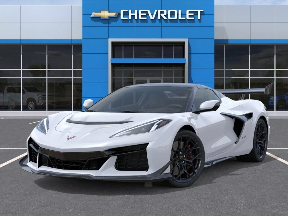 2027 Chevrolet Corvette C8 ZR1 - Image 6 of 31