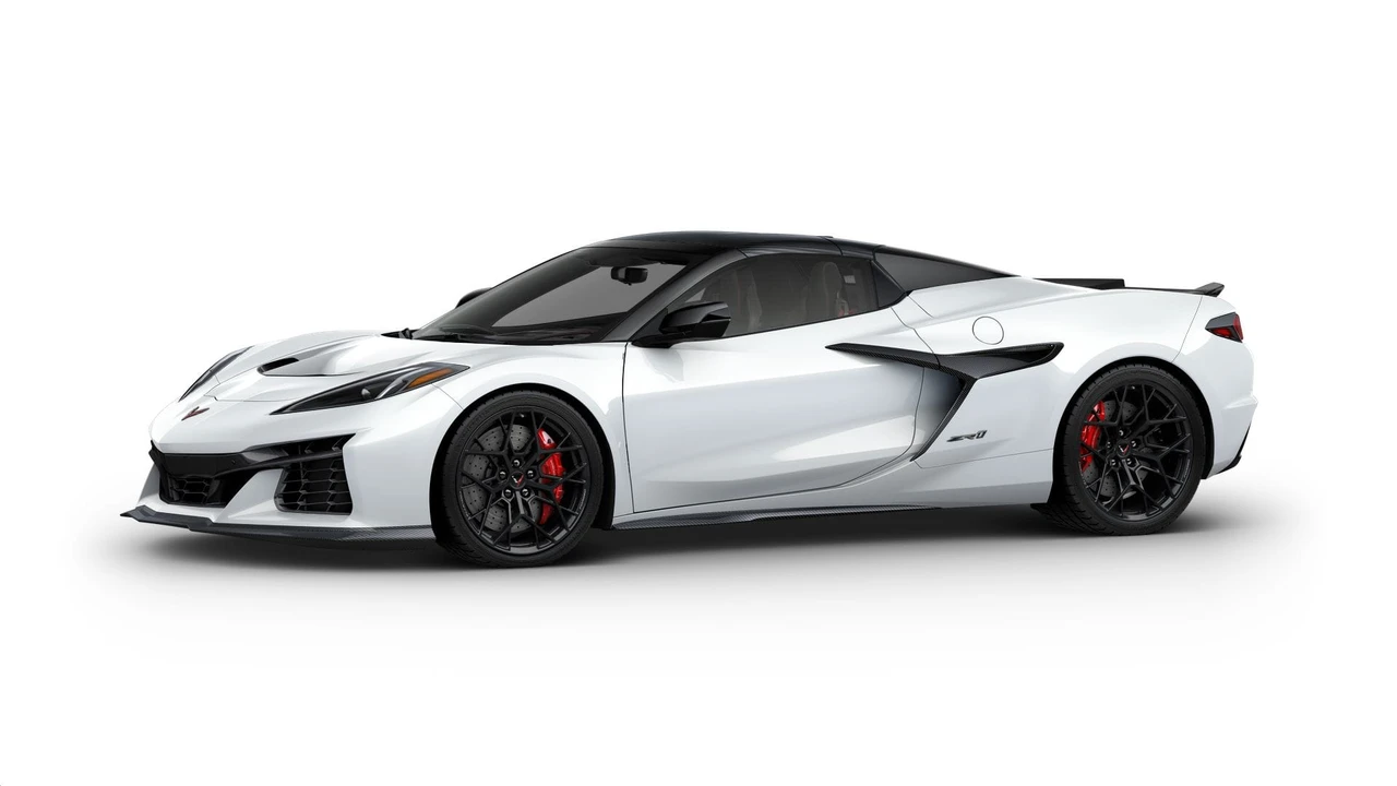 2027 Chevrolet Corvette C8 ZR1 - Image 26 of 31