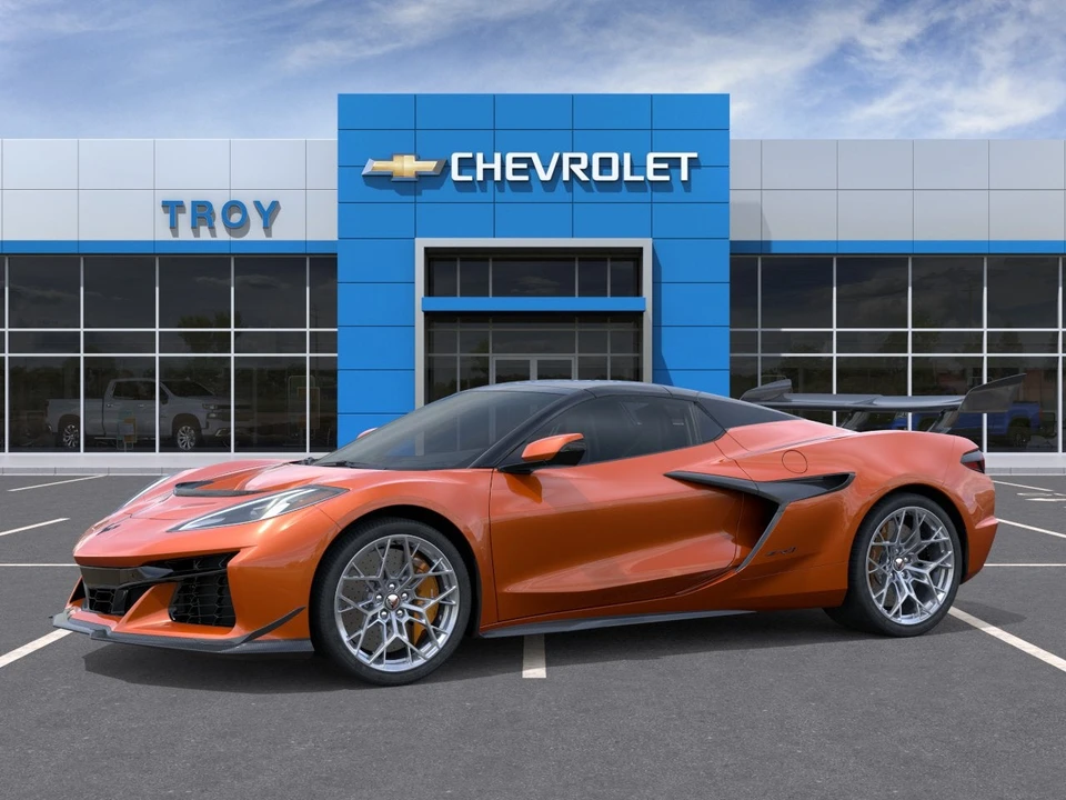 2027 Chevrolet Corvette C8 ZR1 - Image 26 of 31