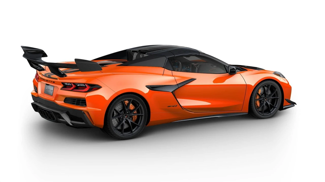 2027 Chevrolet Corvette C8 ZR1 - Image 5 of 12