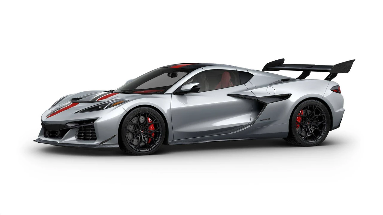 2027 Chevrolet Corvette C8 ZR1 - Image 2 of 11