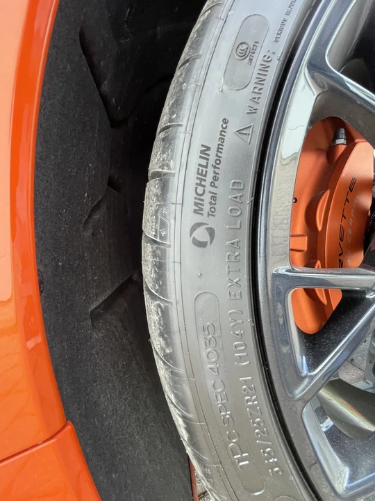 2027 Chevrolet Corvette C8 ZR1 - Image 30 of 31